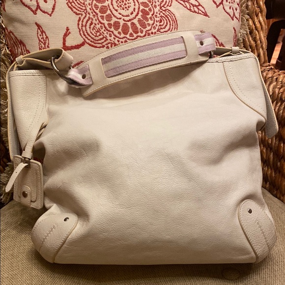 Bally Handbags - Bally Cream Leather Shoulder Bag with Silver Hardware